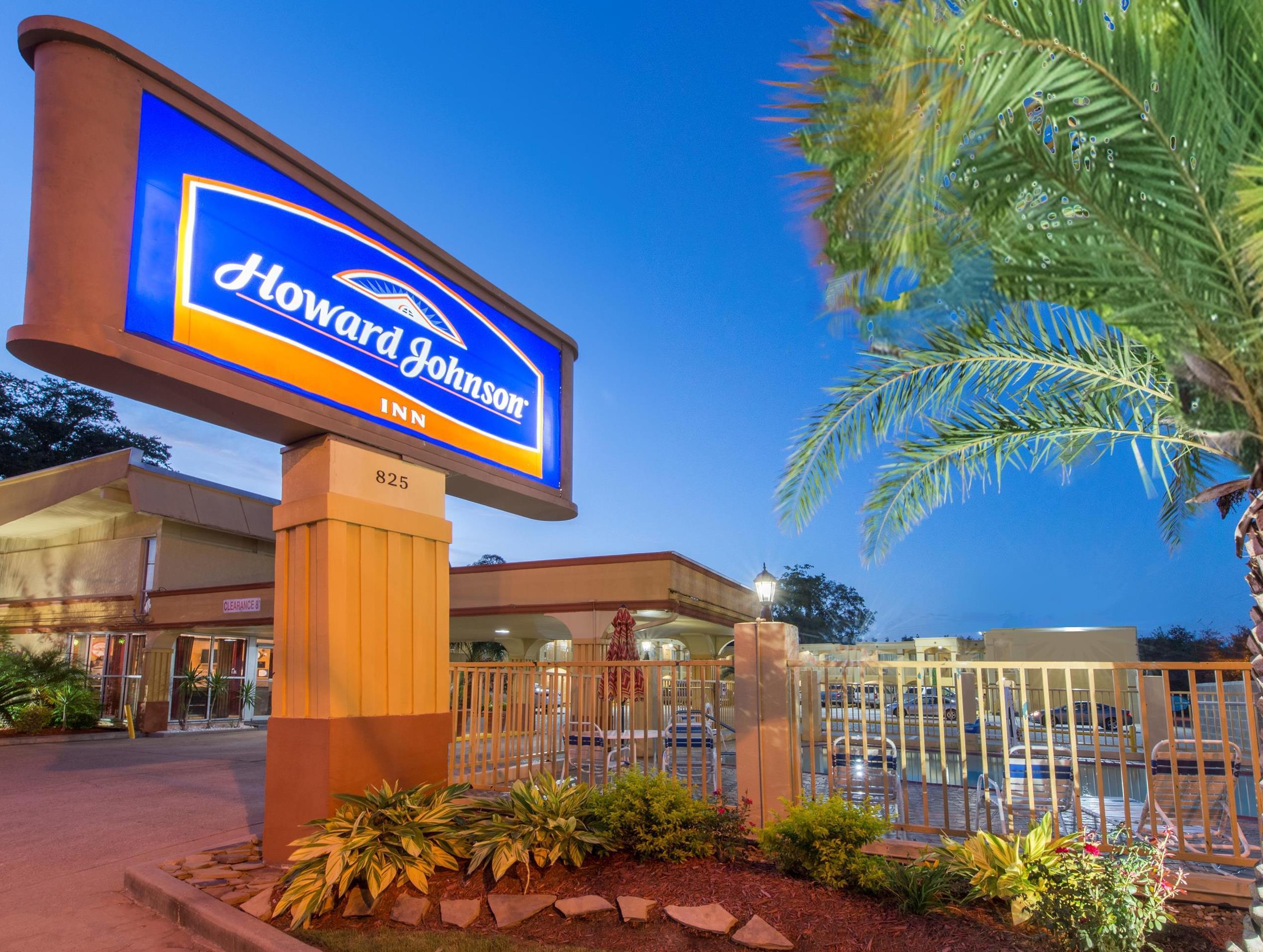 Howard Johnson By Wyndham Historic Lake Charles Exterior foto
